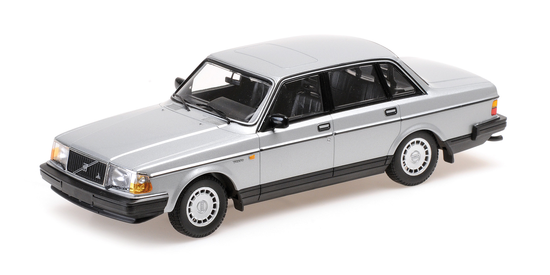 VOLVO 240 GL - 1986 - SILVER