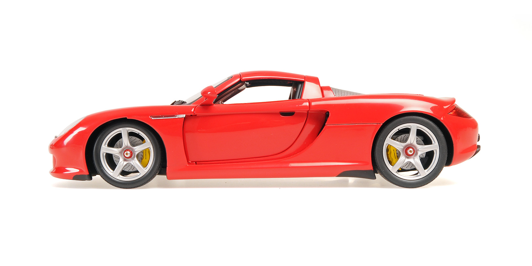 PORSCHE CARRERA GT - 2003 - RED