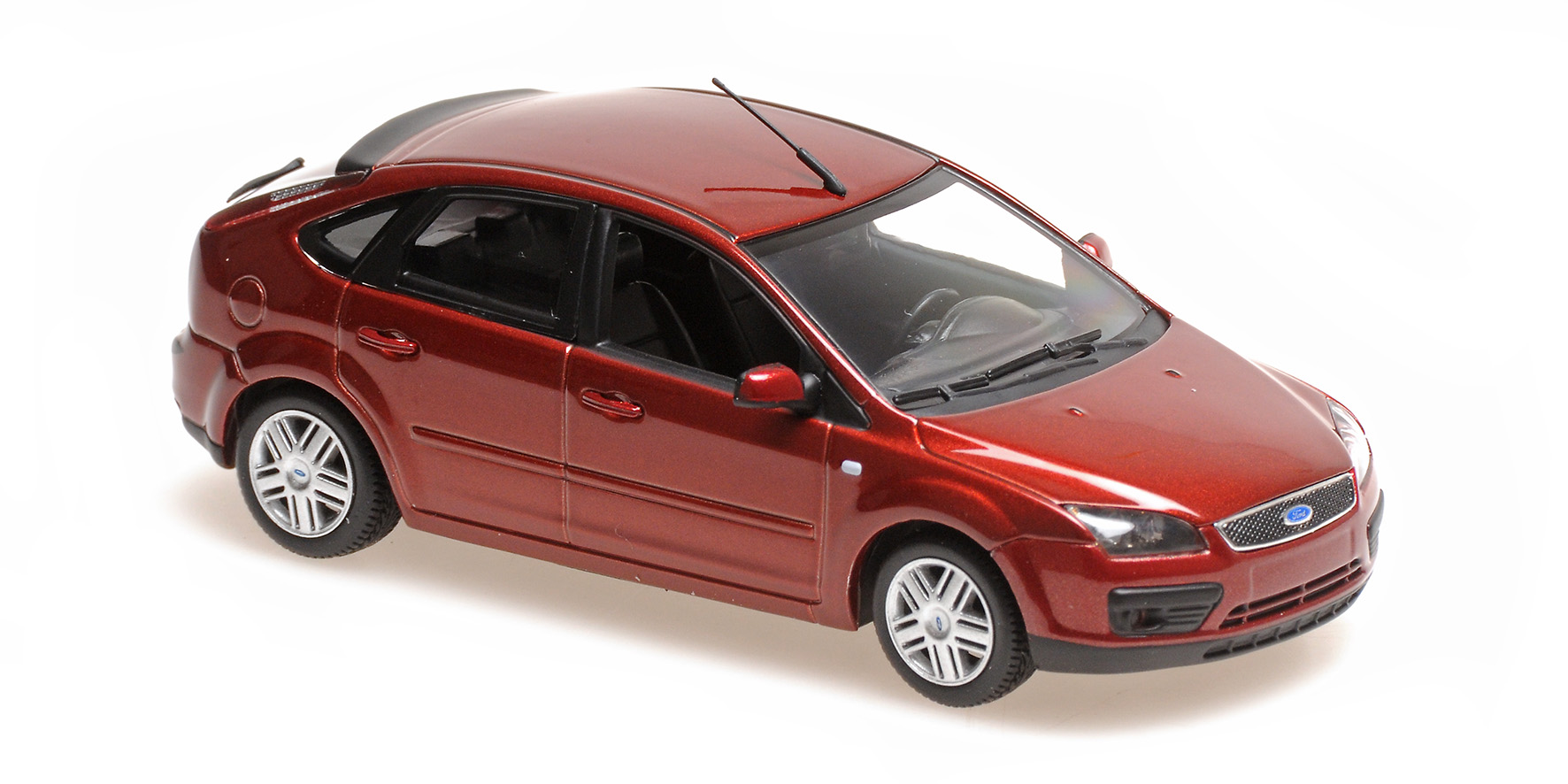 FORD FOCUS - 2004 - DARK RED METALLIC