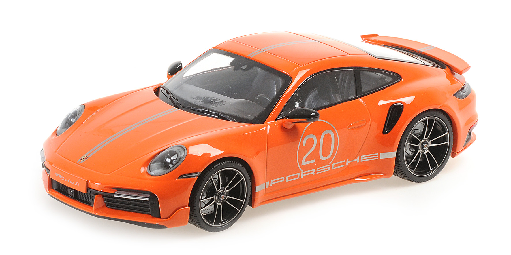 PORSCHE 911 (992) TURBO S COUPE SPORT DESIGN - 2021 - ORANGE