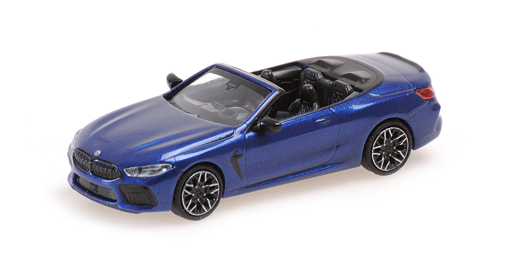 BMW M8 CABRIOLET - 2019 - BLUE METALLIC