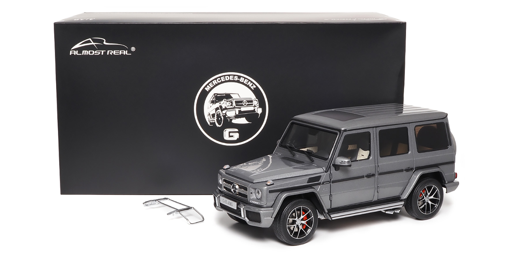 MERCEDES-AMG G63 (W463) - 2015 - GREY METALLIC