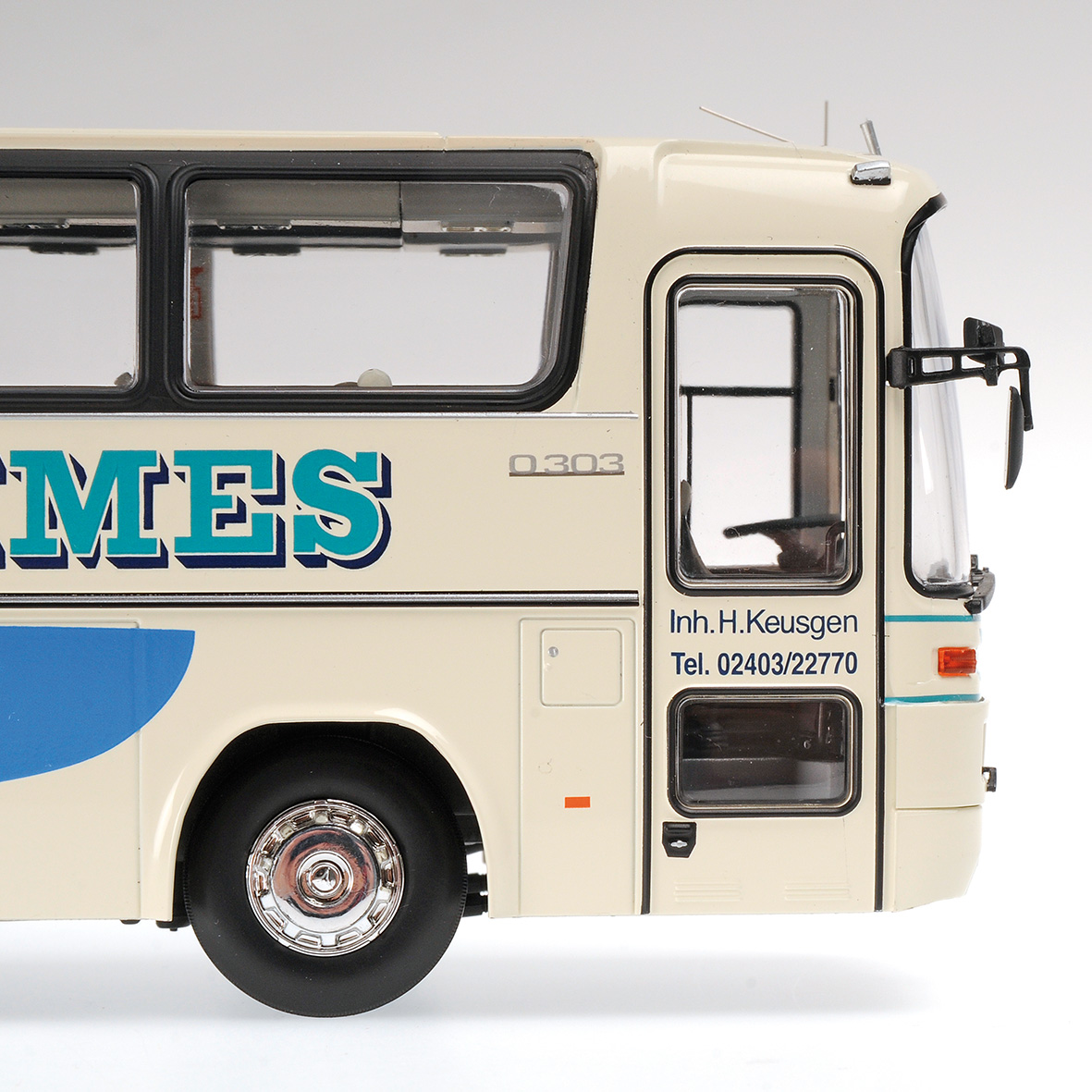 MERCEDES-BENZ O 303 RHD BUS -1979 - 'HAMMES'