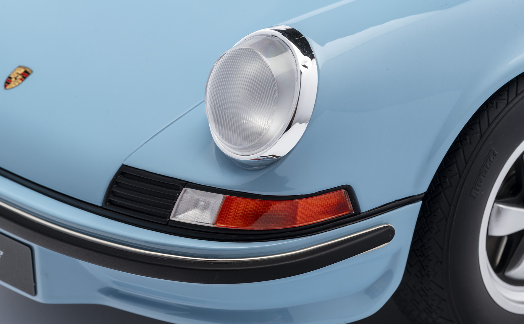PORSCHE 911 CARRERA RS 2.7 TOURING - 1972 - GULFBLAU