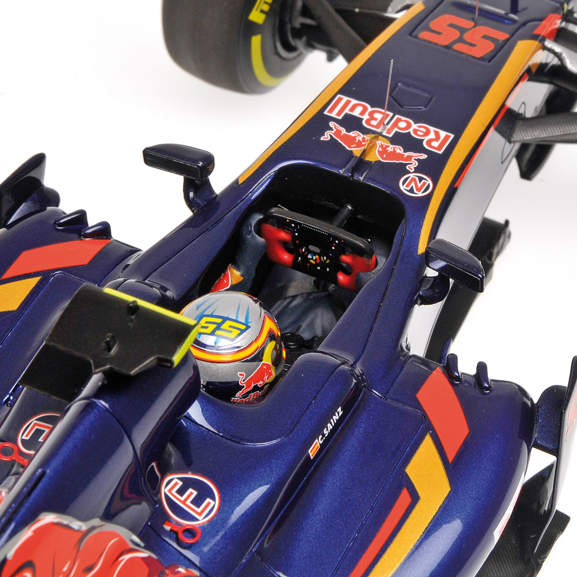 SCUDERIA TORO ROSSO FERRARI STR11 - CARLOS SAINZ JR. - 2016