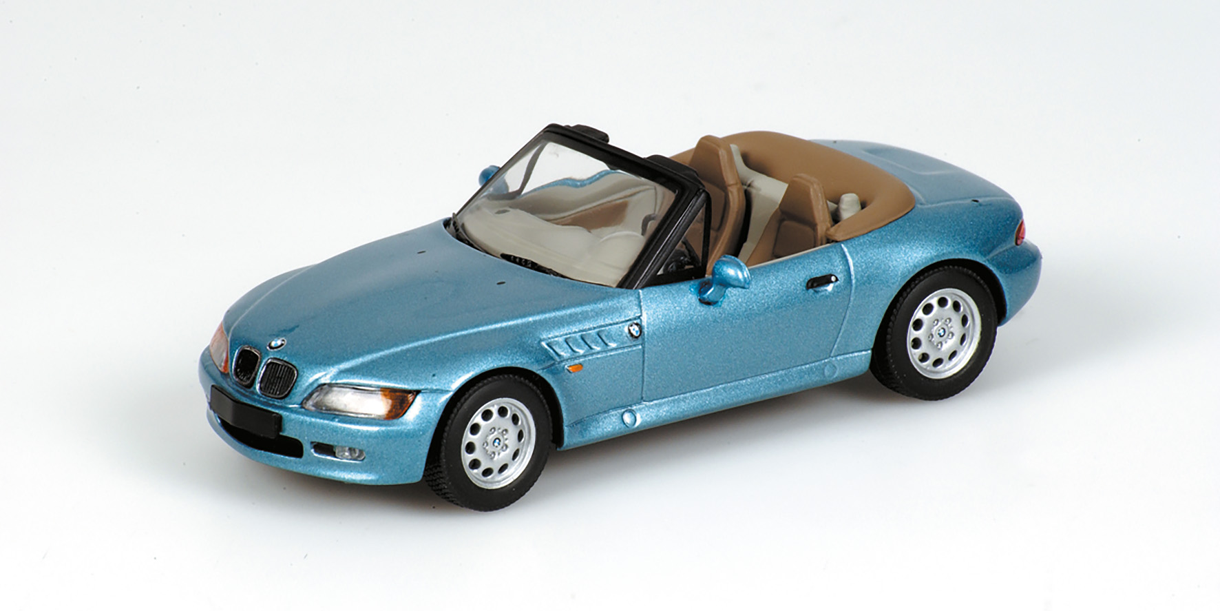 BMW Z3 (E36/7) - JAMES BOND - 'GOLDENEYE'
