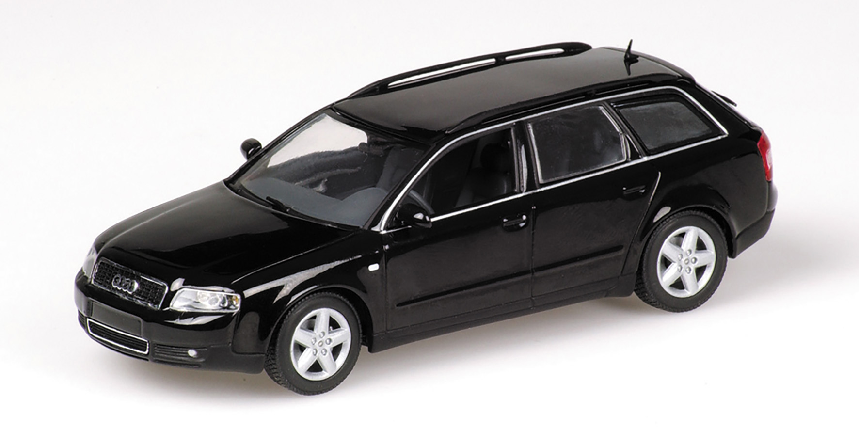AUDI A4 AVANT - 2001 - BLACK