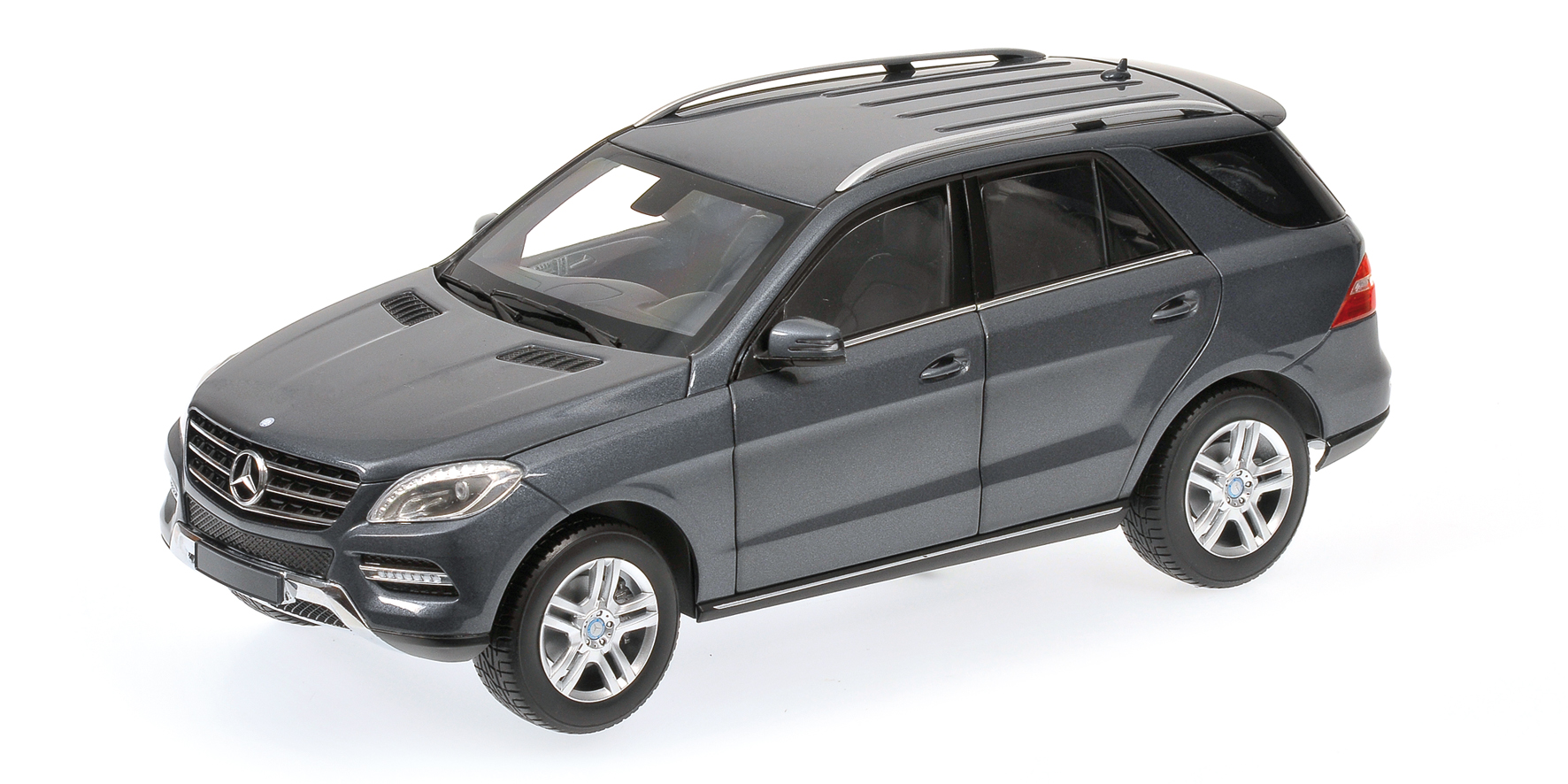 MERCEDES-BENZ M-CLASS - 2011 - GREY METALLIC