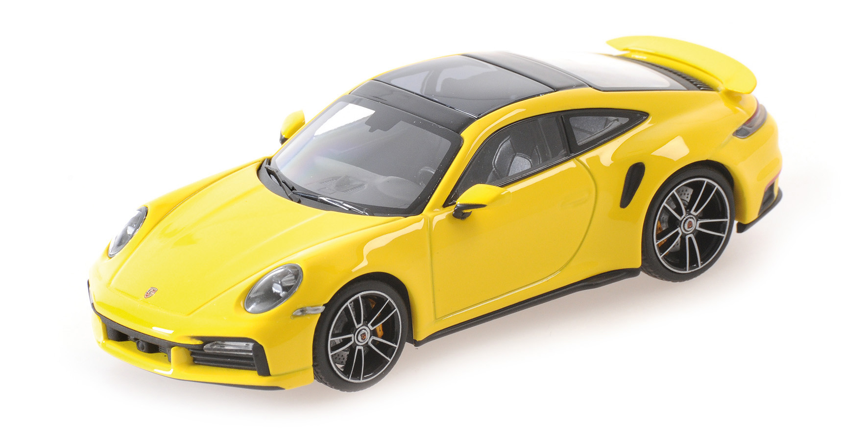 PORSCHE 911 (992) TURBO S - 2020 - YELLOW