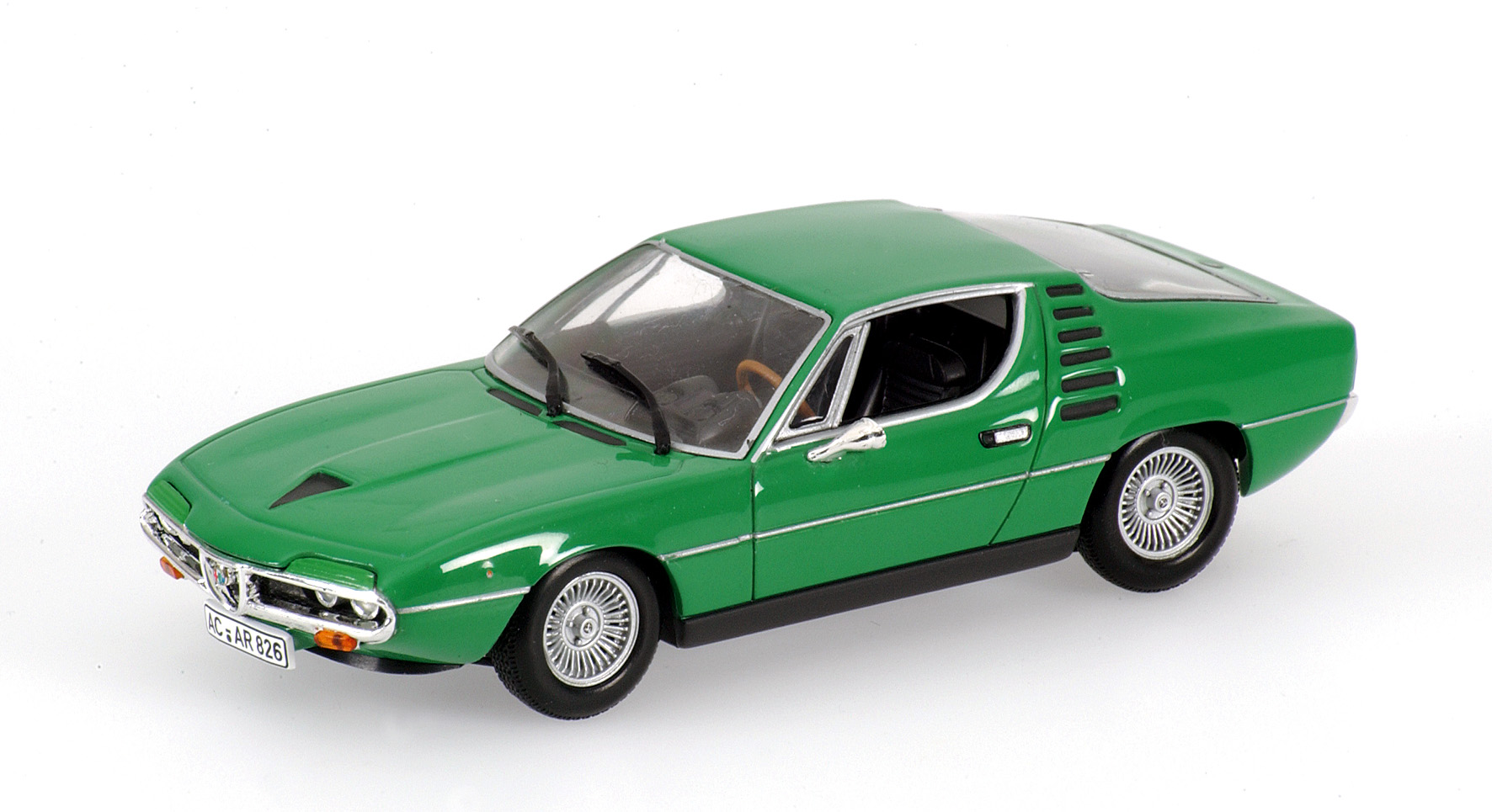 ALFA ROMEO MONTREAL - 1972 - GREEN