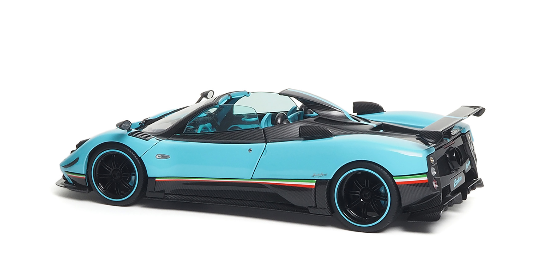 PAGANI ZONDA UNO - LIGHT BLUE (850630001)