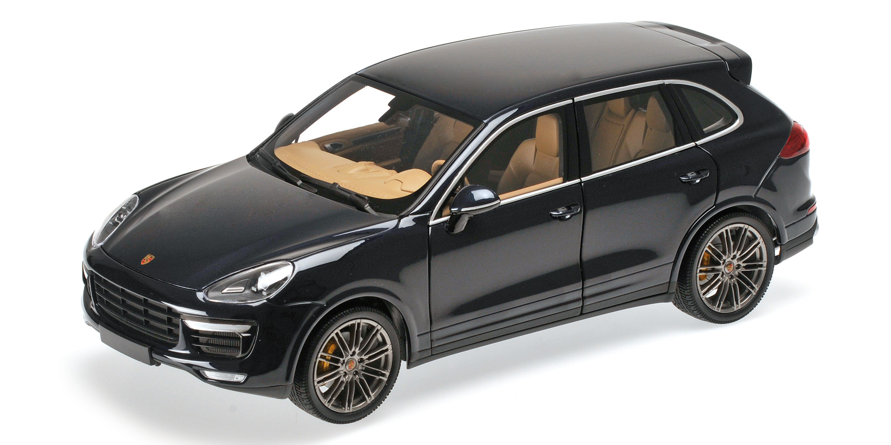 PORSCHE CAYENNE TURBO S - 2014 - BLUE METALLIC