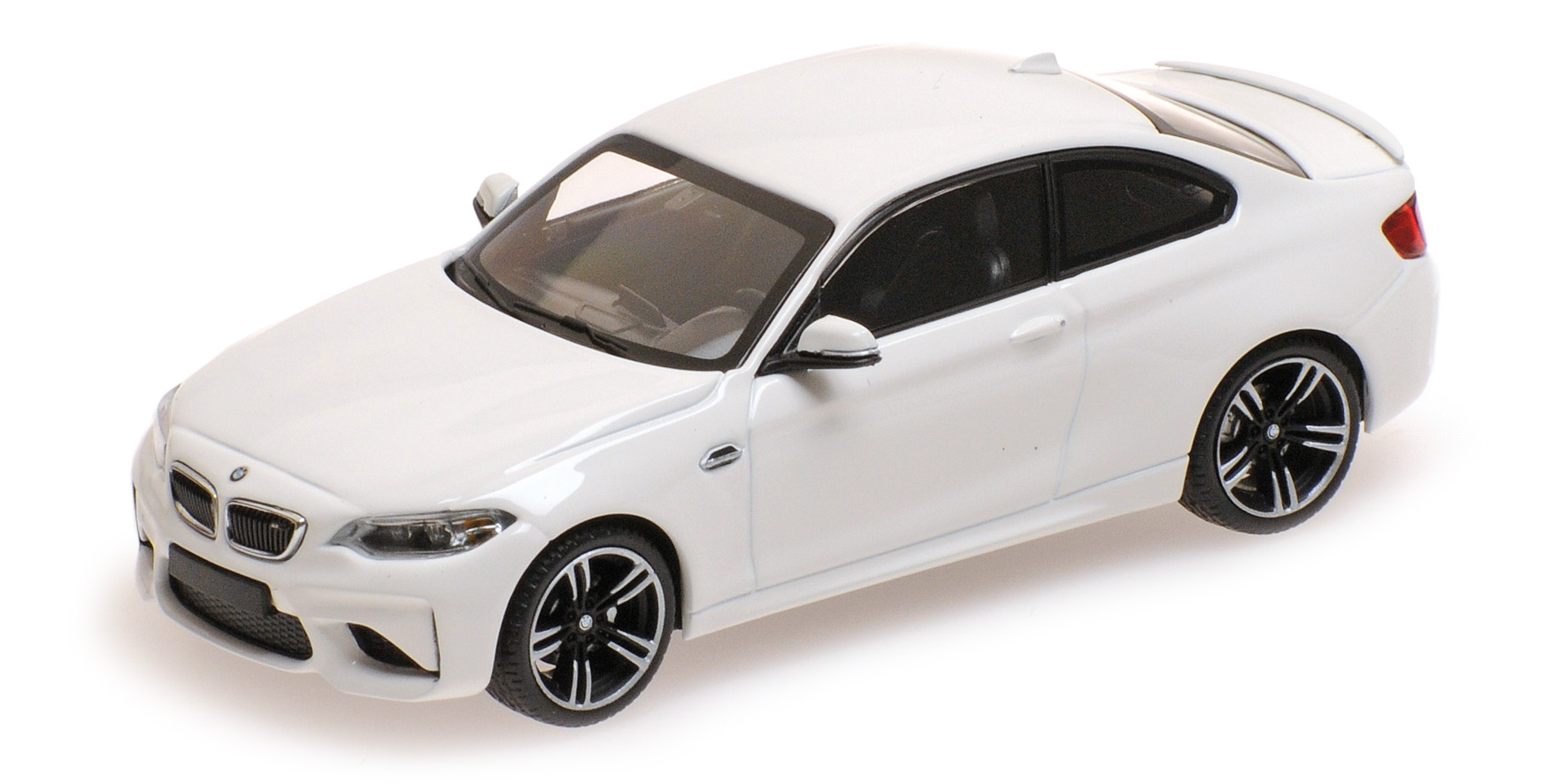 BMW M2 - 2016 - WHITE