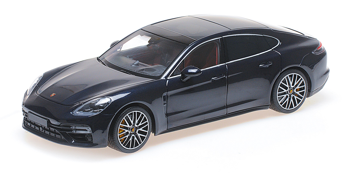 PORSCHE PANAMERA TURBO S - 2020 - BLUE METALLIC