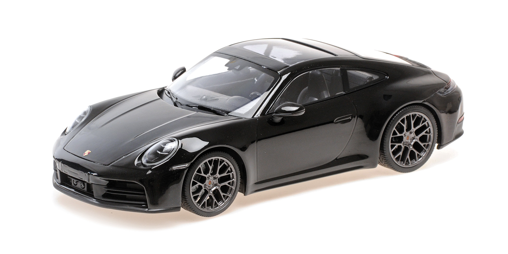 PORSCHE 911 (992.2) CARRERA COUPE - 2024 - BLACK METALLIC