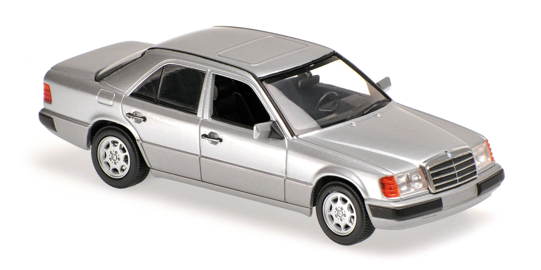 MERCEDES-BENZ 230E - 1991 - SILVER METALLIC