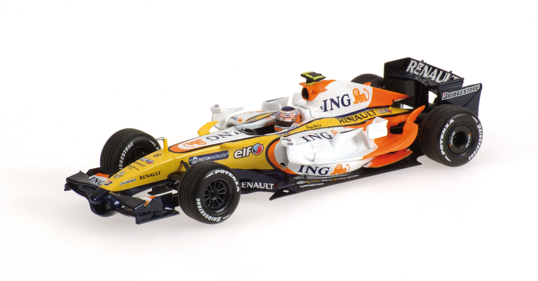 RENAULT F1 TEAM R28 - NELSON PIQUET JUNIOR - SHOWCAR 2008