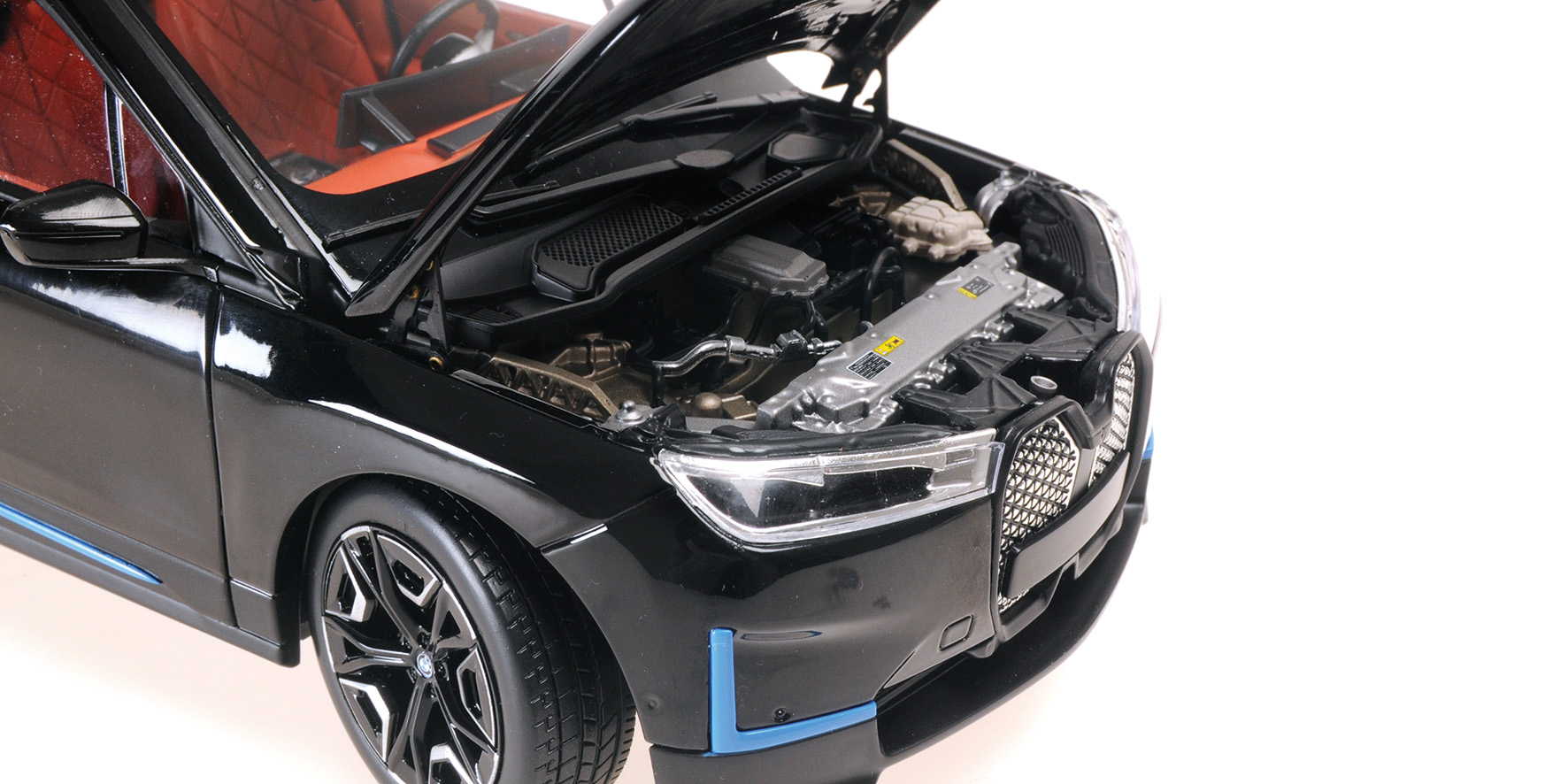 BMW iX - 2022 - BLACK METALLIC