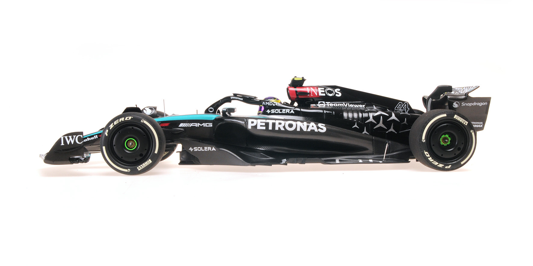 MERCEDES-AMG PETRONAS FORMULA ONE TEAM F1 W15 E PERFORMANCE - LEWIS HAMILTON - 2024