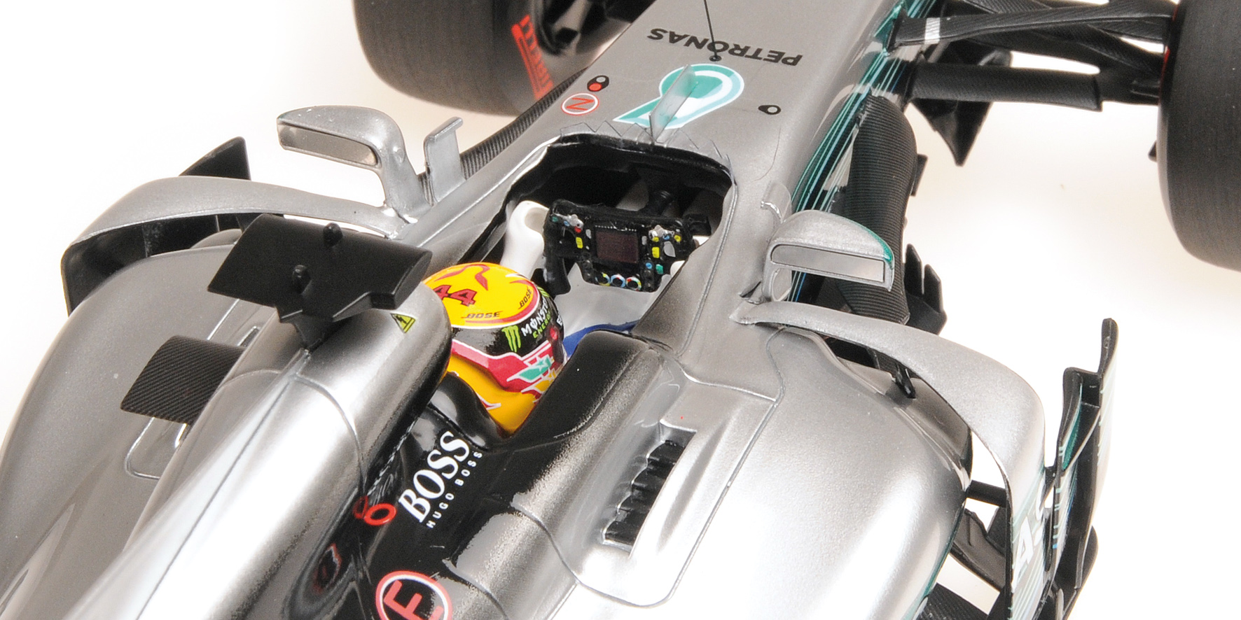 MERCEDES AMG PETRONAS FORMULA ONE TEAM F1 W08 EQ POWER+ - LEWIS HAMILTON - RUSSIAN GP 2017