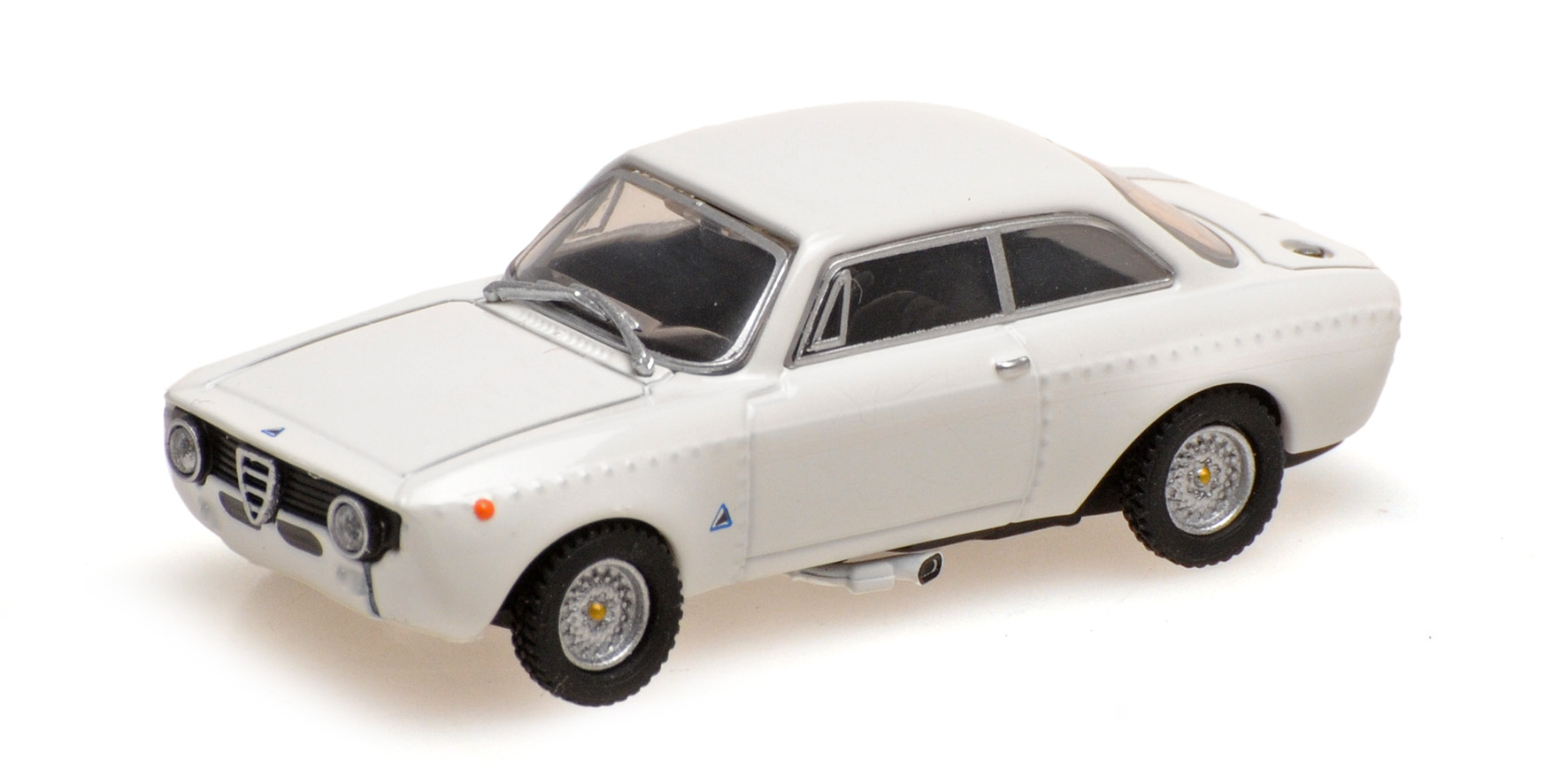 ALFA ROMEO GTA 1300 JUNIOR - 1972 - WHITE