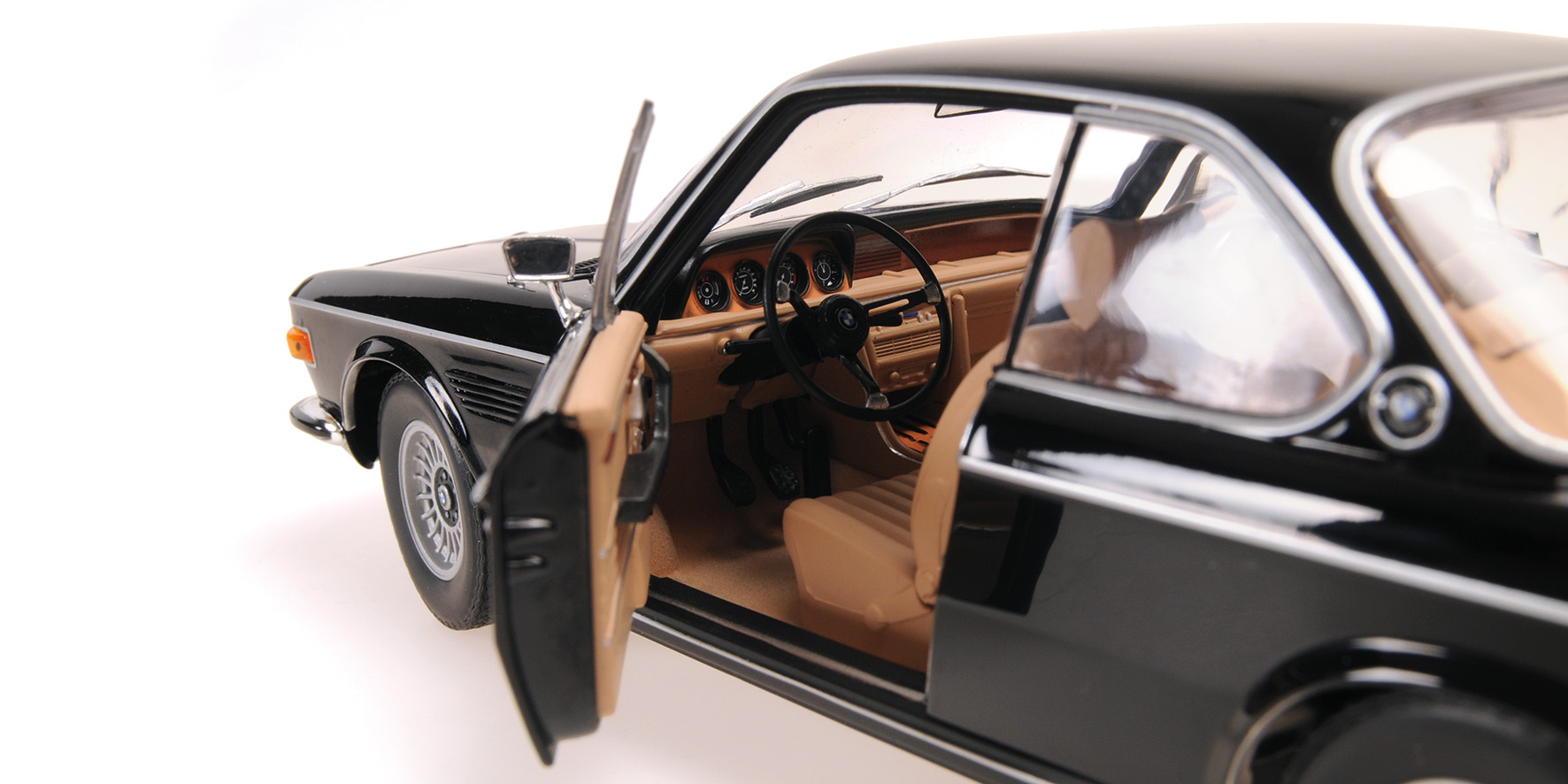 BMW 3.0 CSI (E9) - 1972 - BLACK