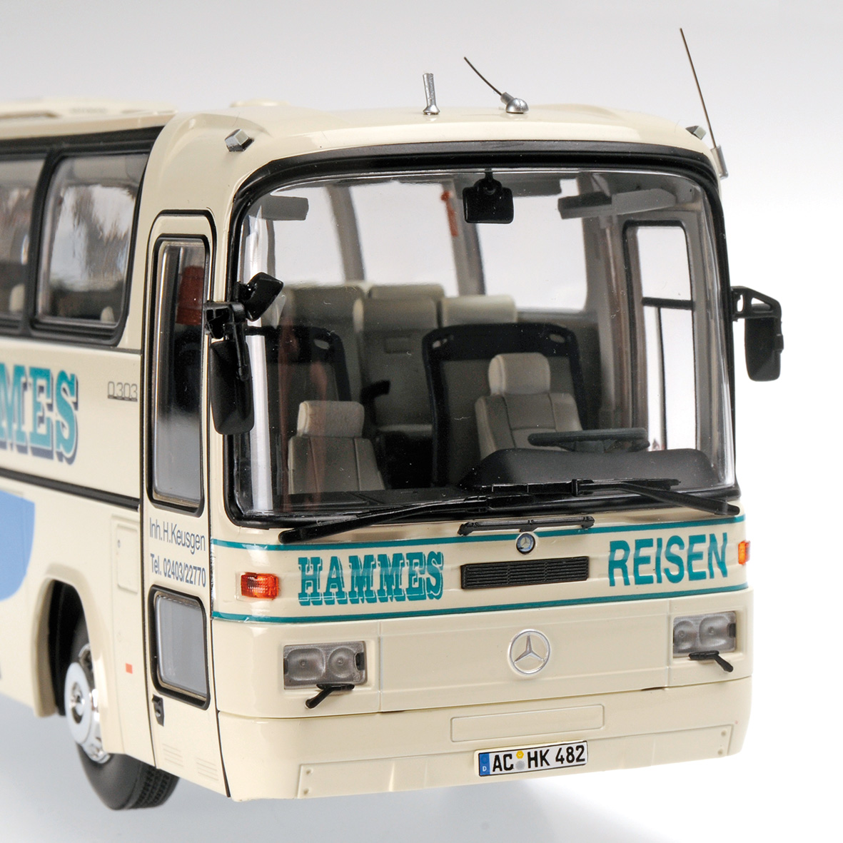 MERCEDES-BENZ O 303 RHD BUS -1979 - 'HAMMES'