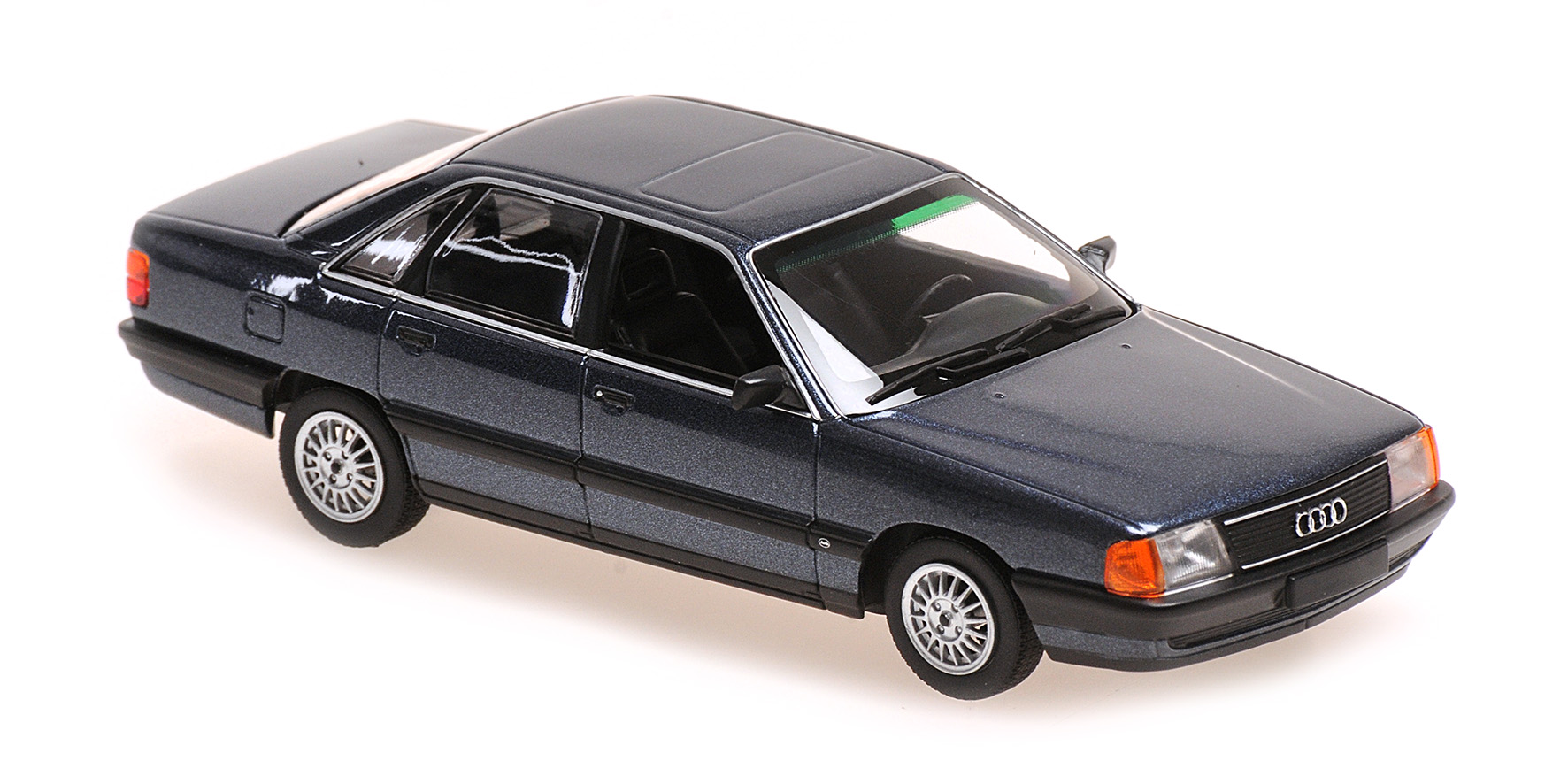 AUDI 100 - 1990 - BLUE METALLIC