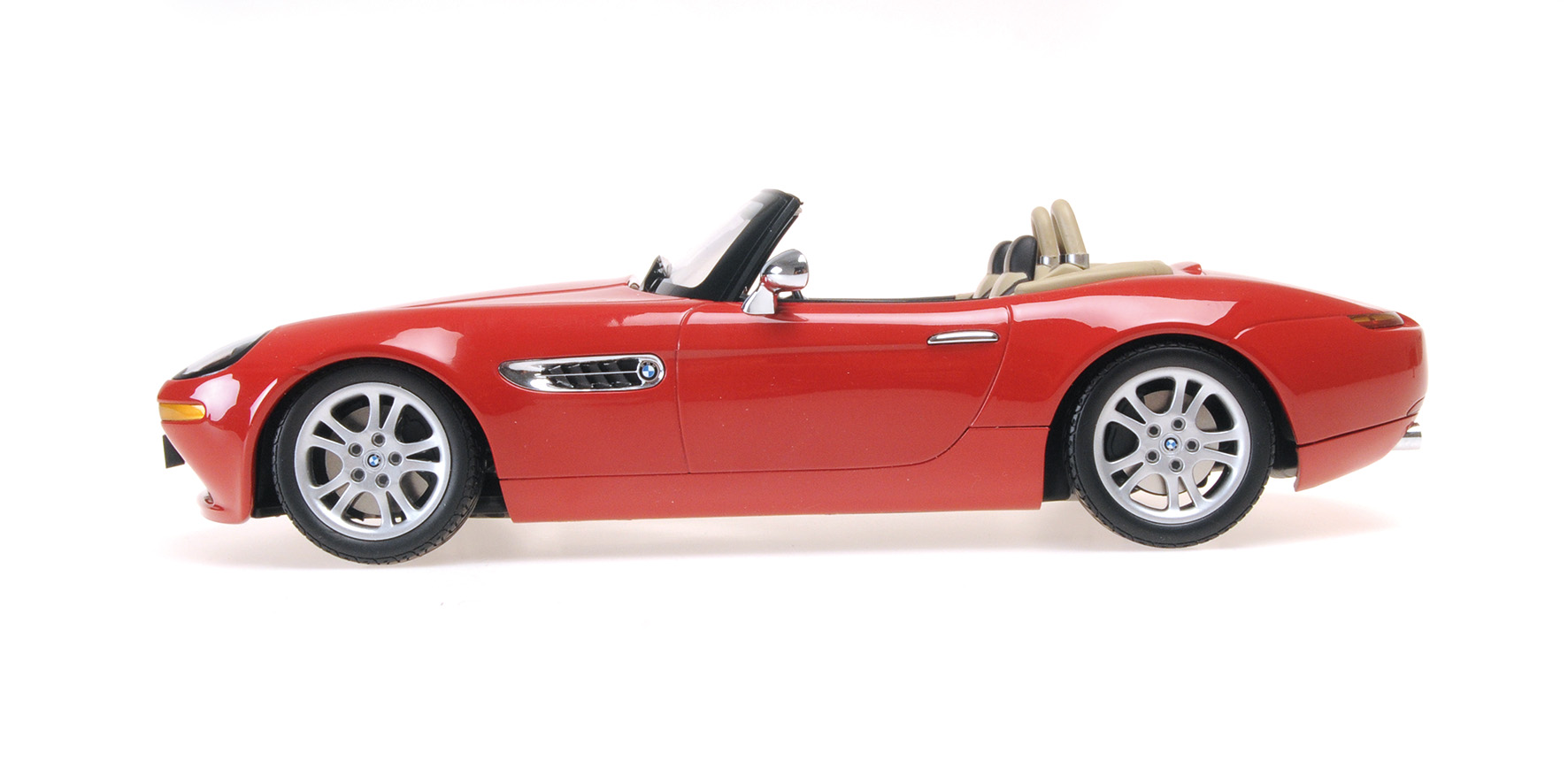 BMW Z8 ROADSTER - 2000 - RED