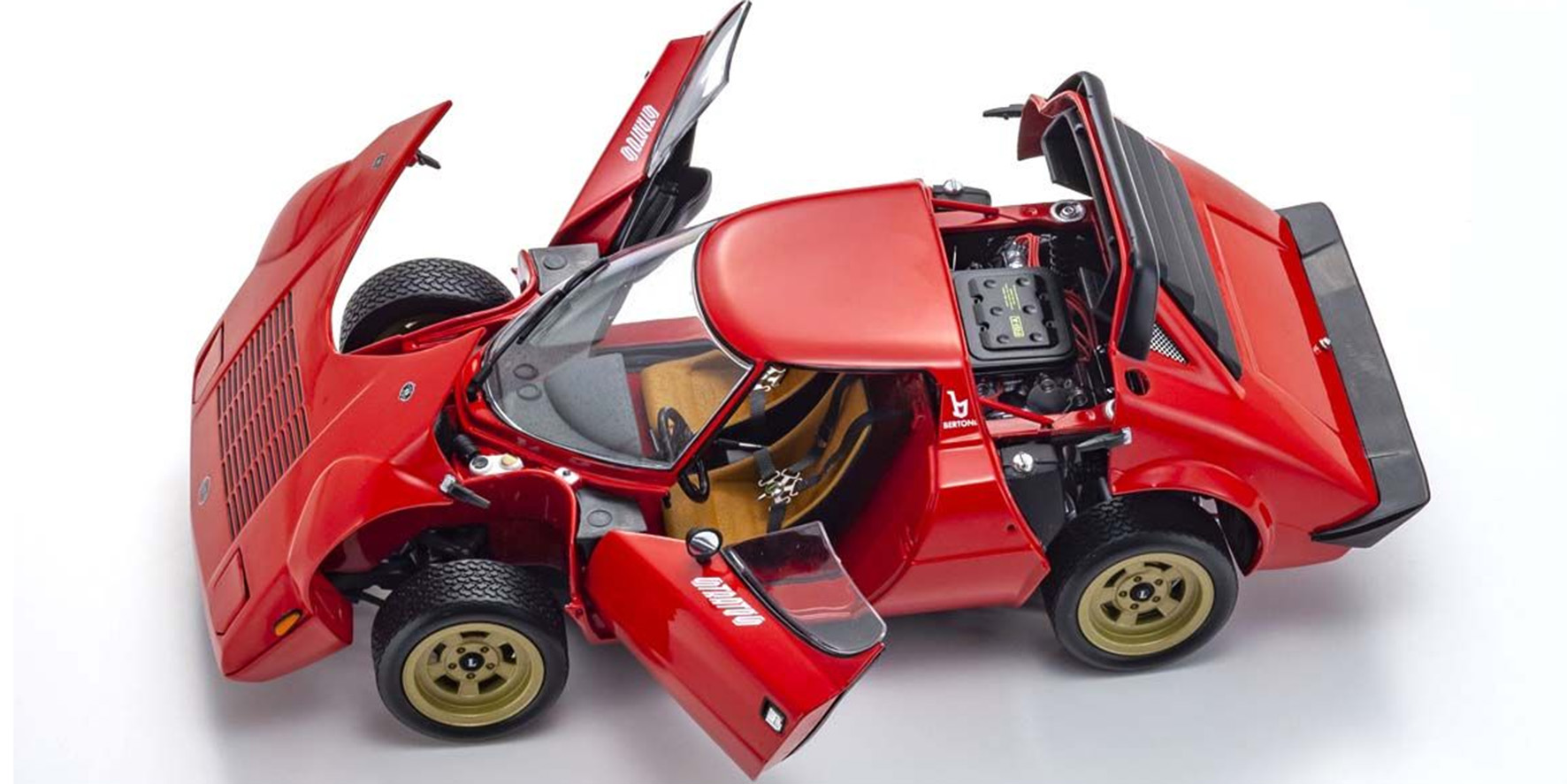 LANCIA STRATOS HF RED - (08130R)