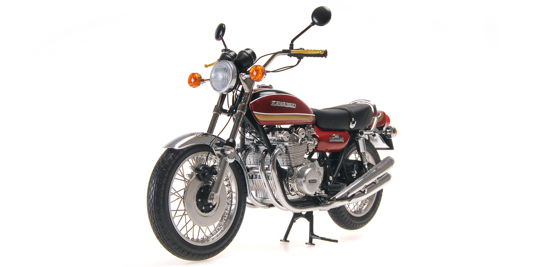 KAWASAKI 900 Z1 'SUPER 4' - 1972 - RED METALLIC