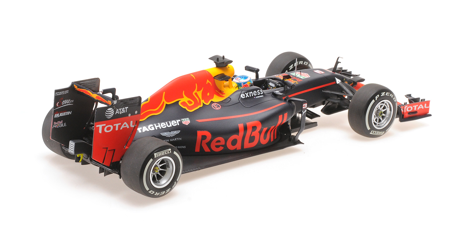 RED BULL RACING TAG HEUER RB12 - DANIEL RICCIARDO - SPANISH GP 2016