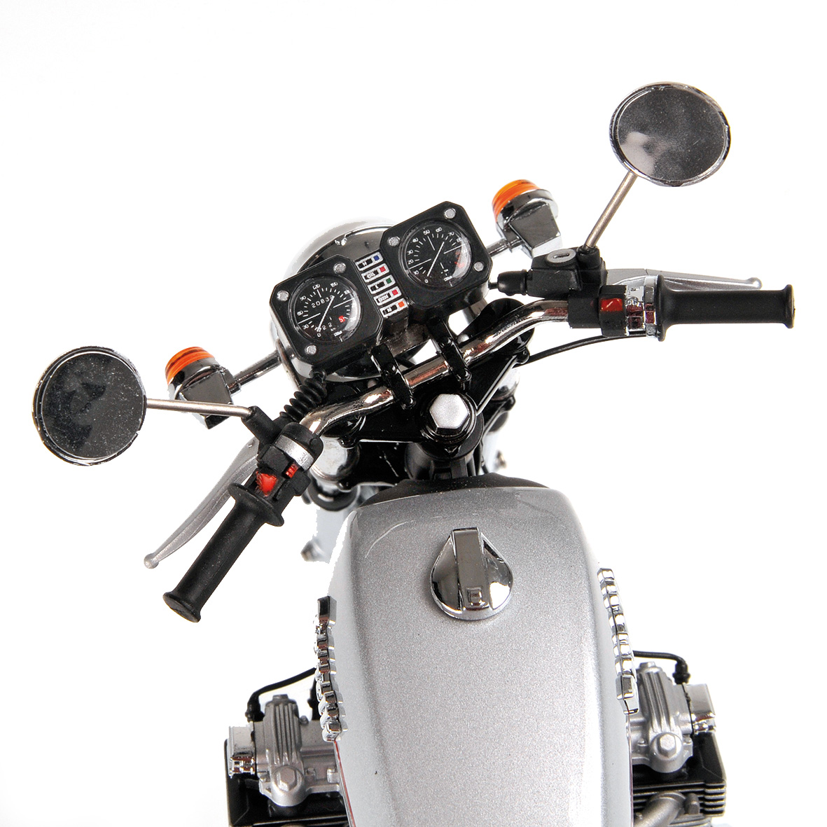 BENELLI 750 SEI - 1975 - SILVER