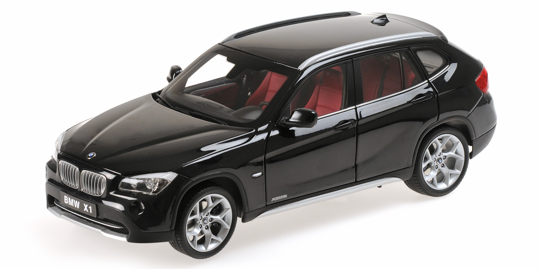 BMW X1 xDRIVE 28i (E84) - BLACK SAPPHIRE (08791BS)