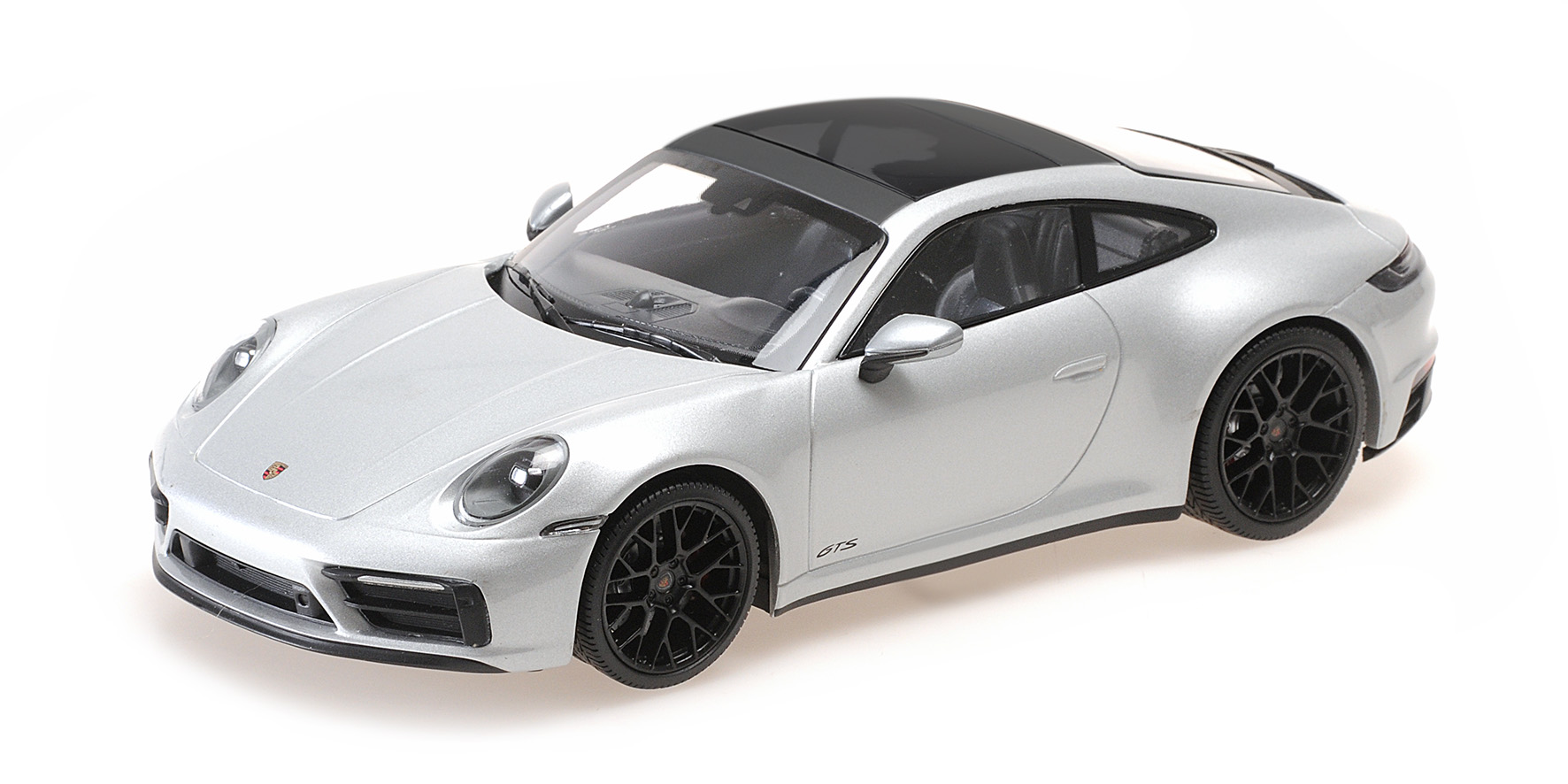 PORSCHE 911 CARRERA 4 GTS - 2020 - SILVER
