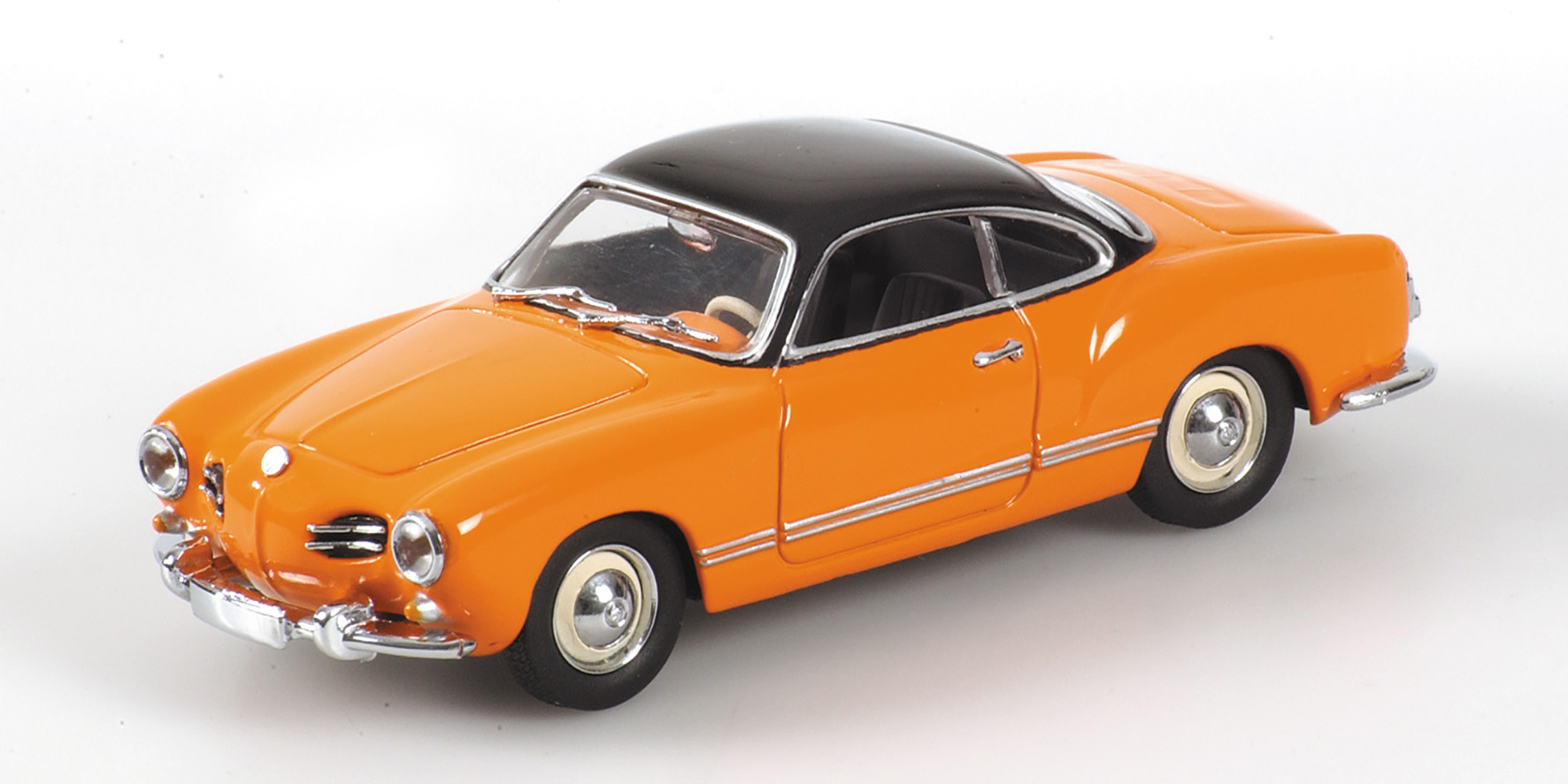 VOLKSWAGEN KARMANN GHIA COUPE - 1955 - ORANGE