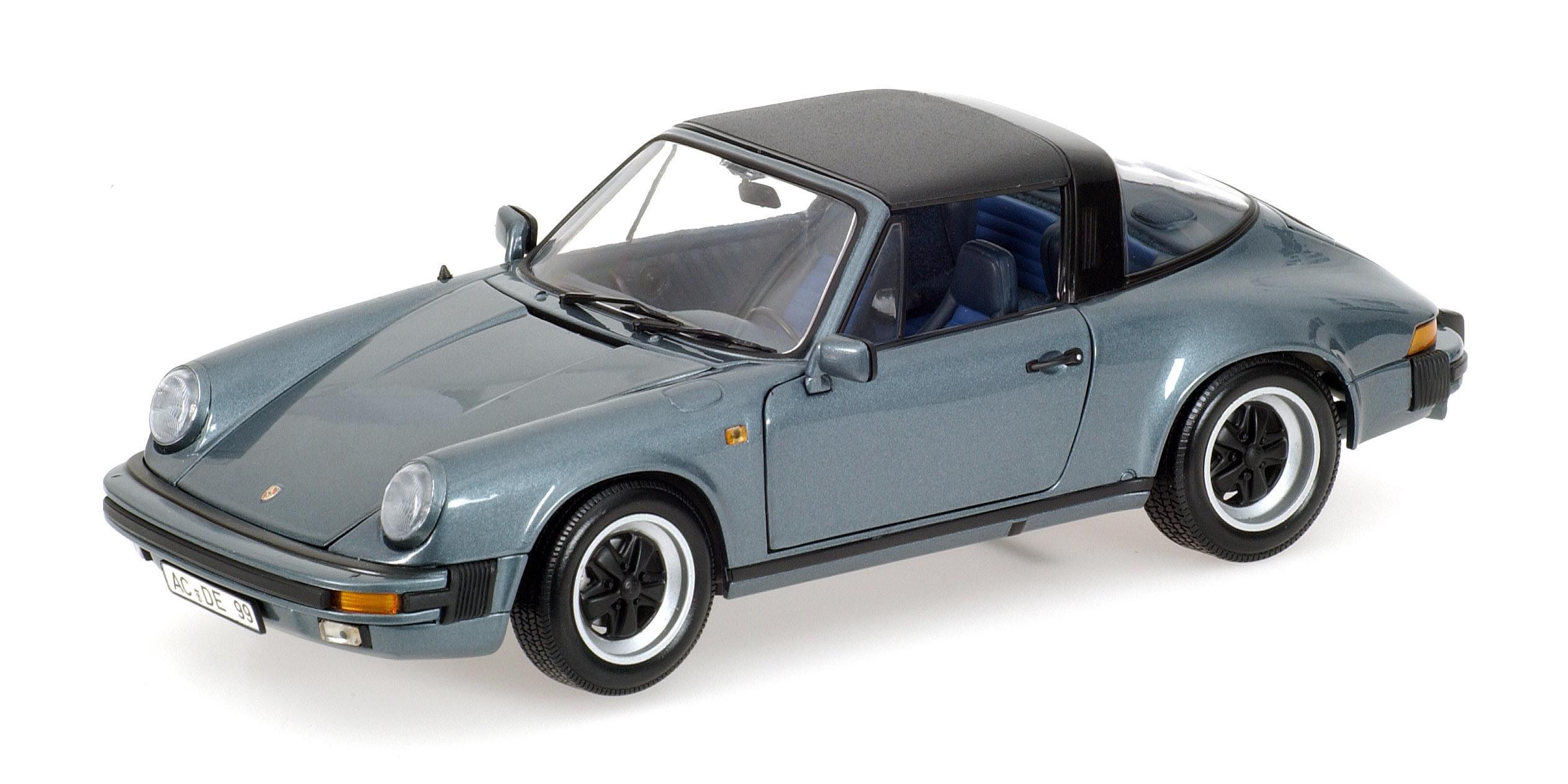 PORSCHE 911 CARRERA TARGA - 1983 - BLUE METALLIC