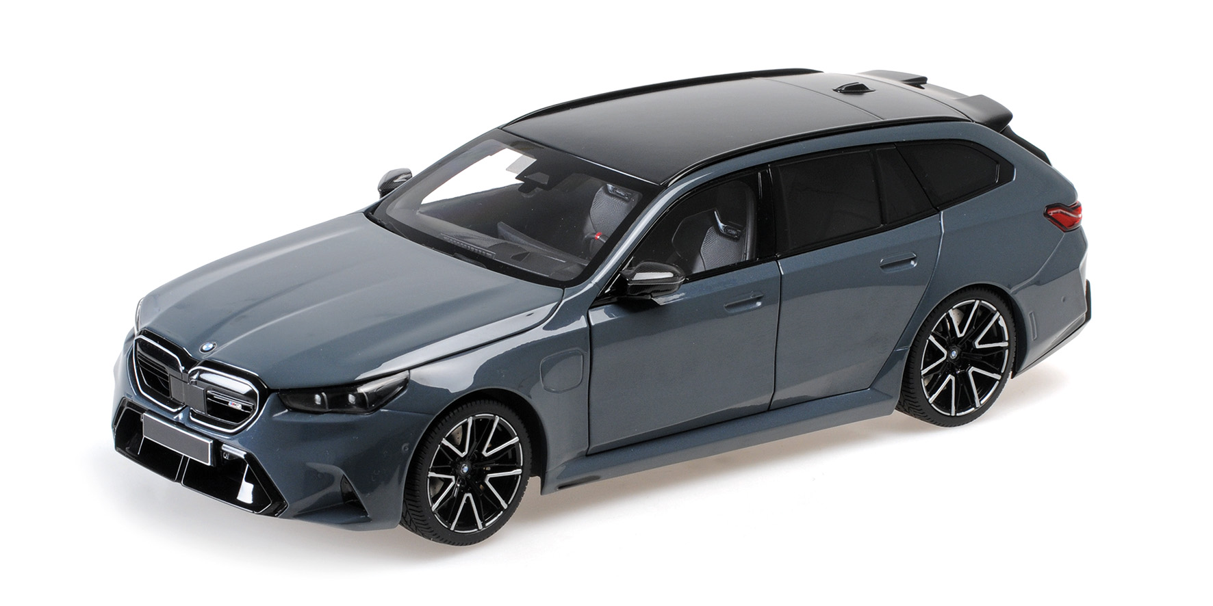 BMW M5 TOURING - 2024 - GREY METALLIC