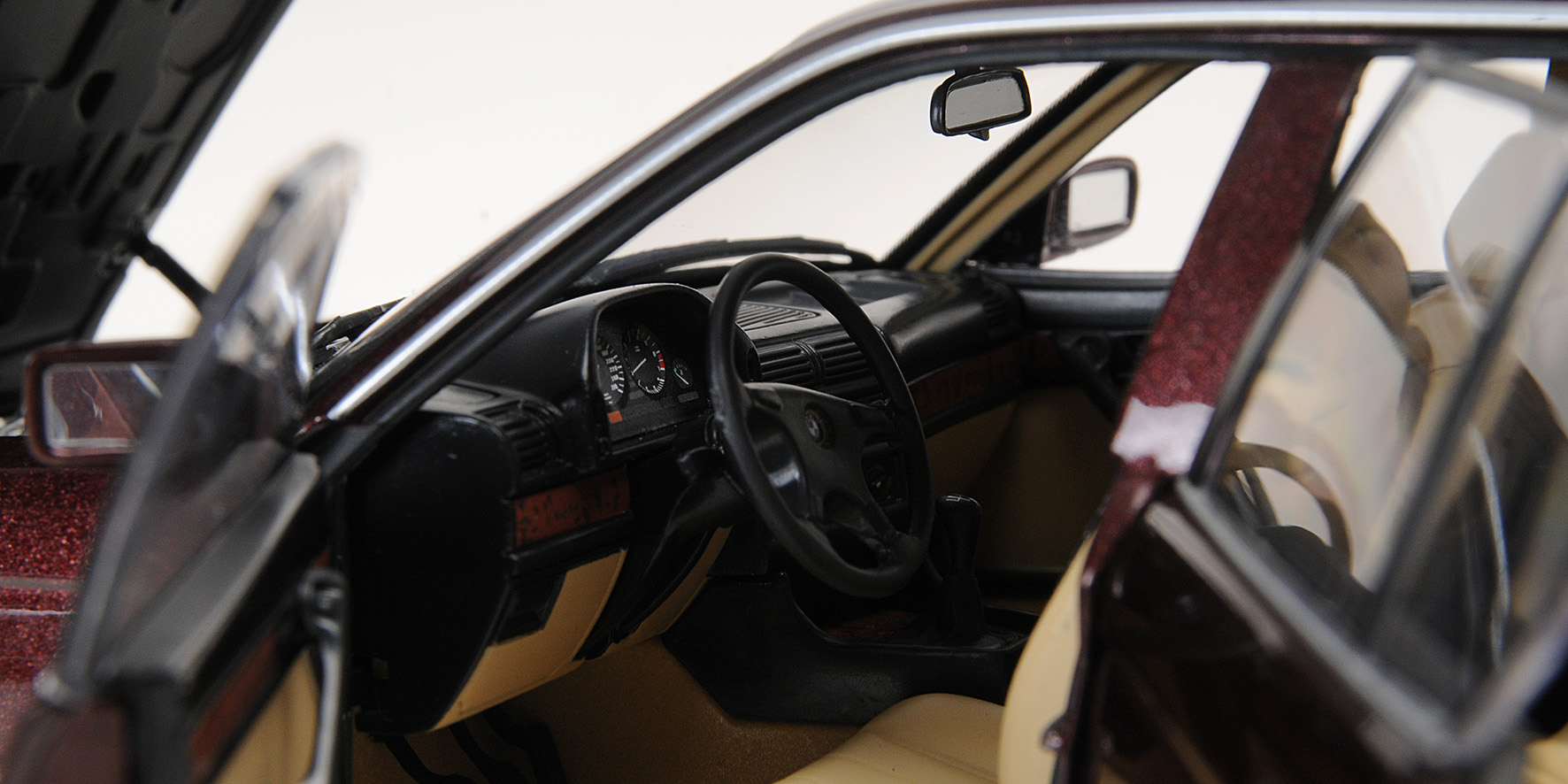 BMW 730I (E32) - 1986 - RED