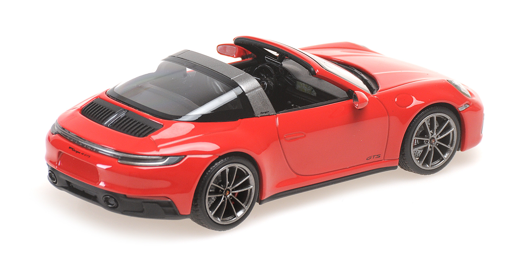 PORSCHE 911 (992) TARGA 4 GTS - 2022 - RED