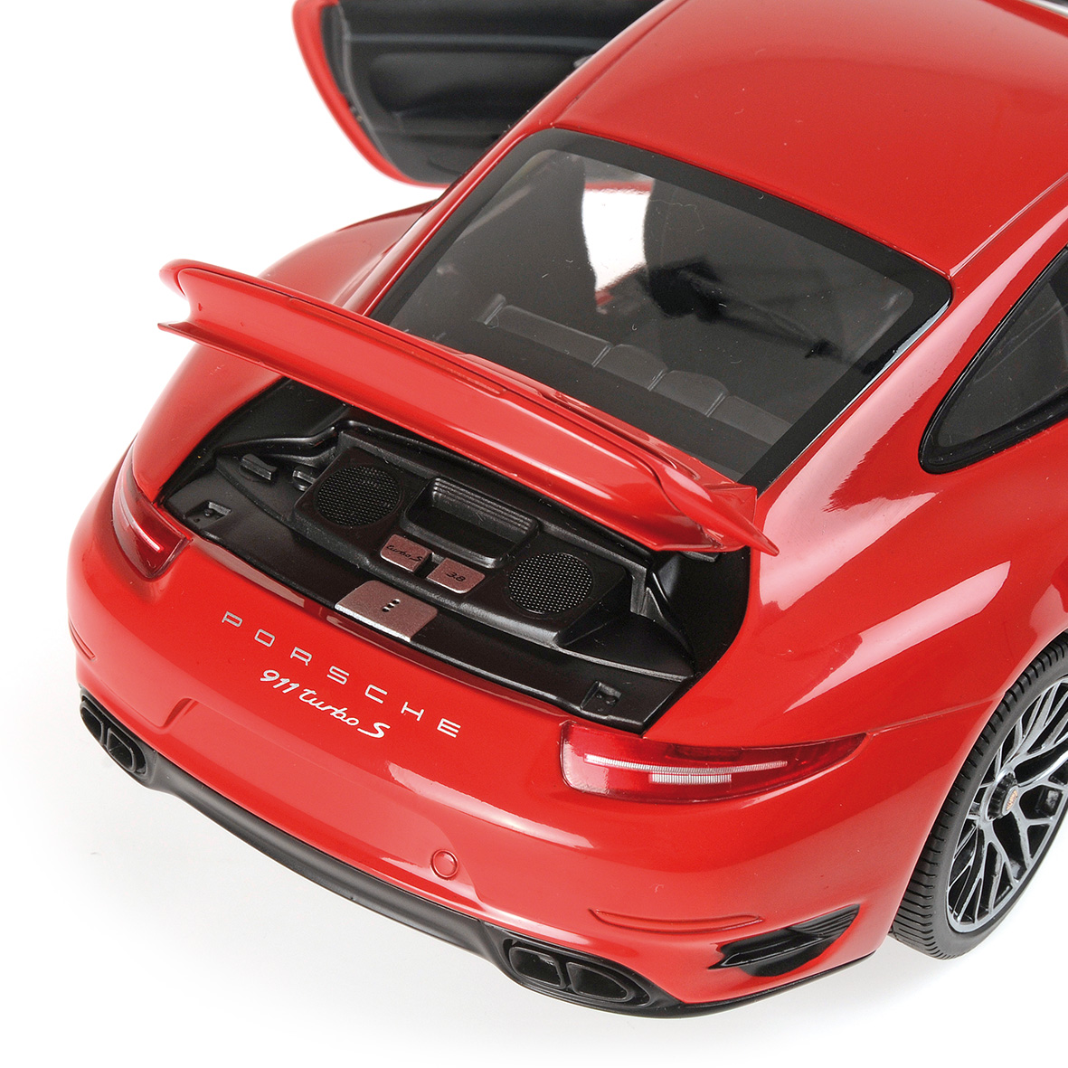 PORSCHE 911 TURBO S (991) - 2013 - RED