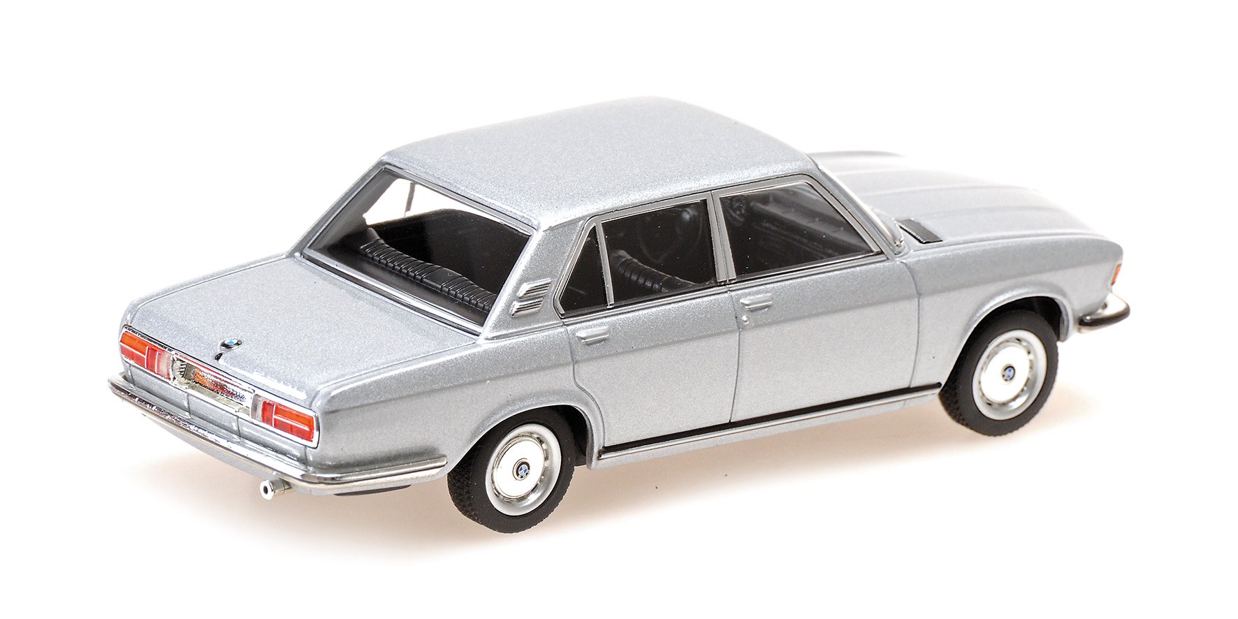 BMW 2500 (E3) - 1968 - SILVER