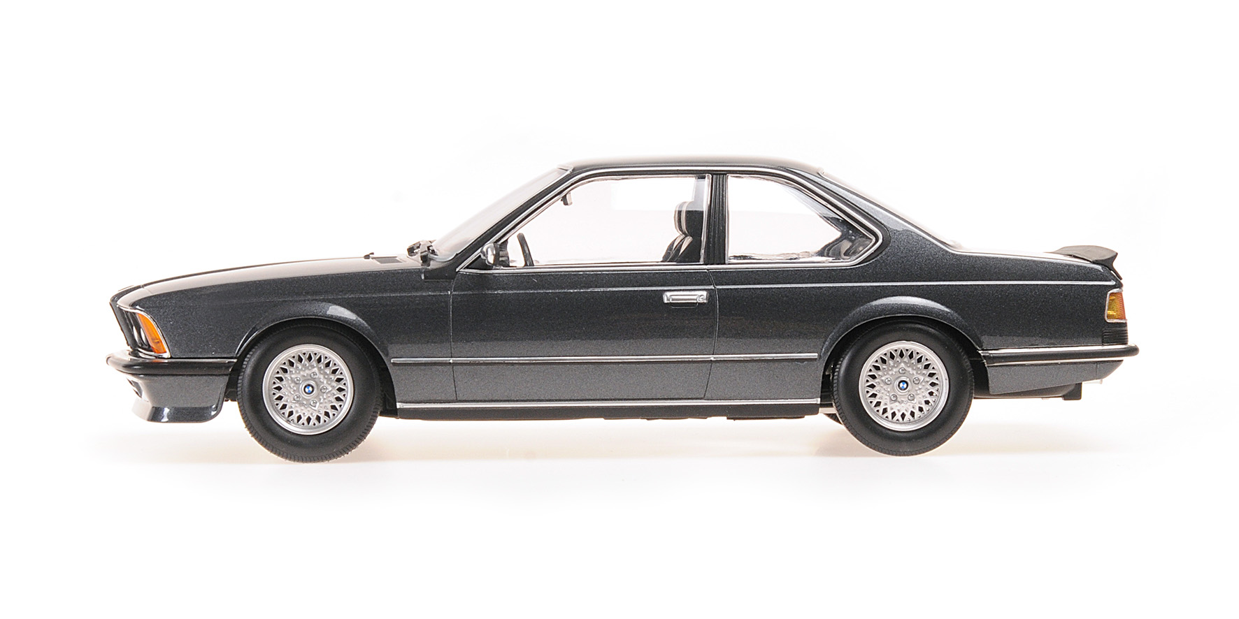 BMW 635 CSI - 1982 - GREY METALLIC