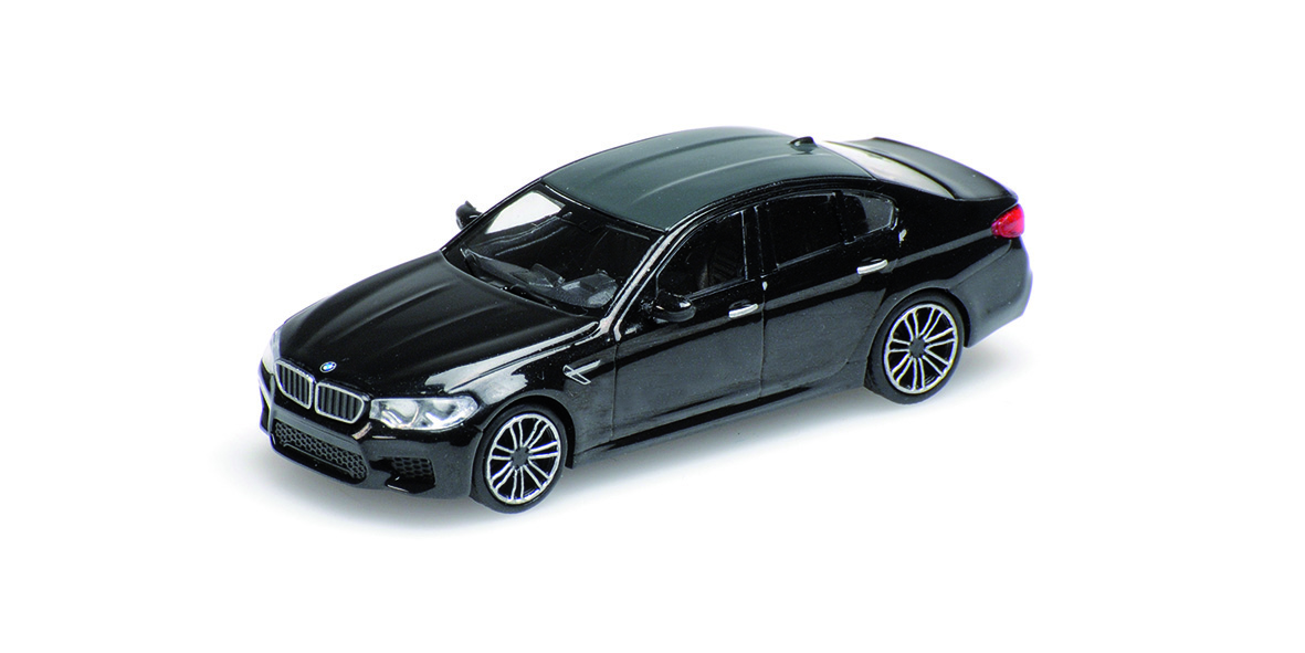 BMW M5 - 2018 - BLACK METALLIC