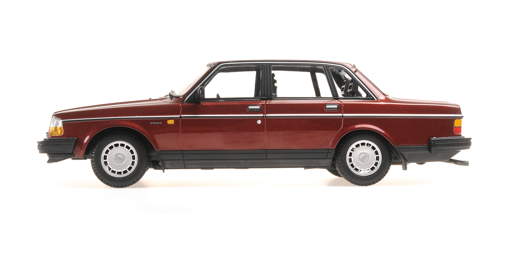 VOLVO 240 GL - 1986 - DARK RED METALLIC