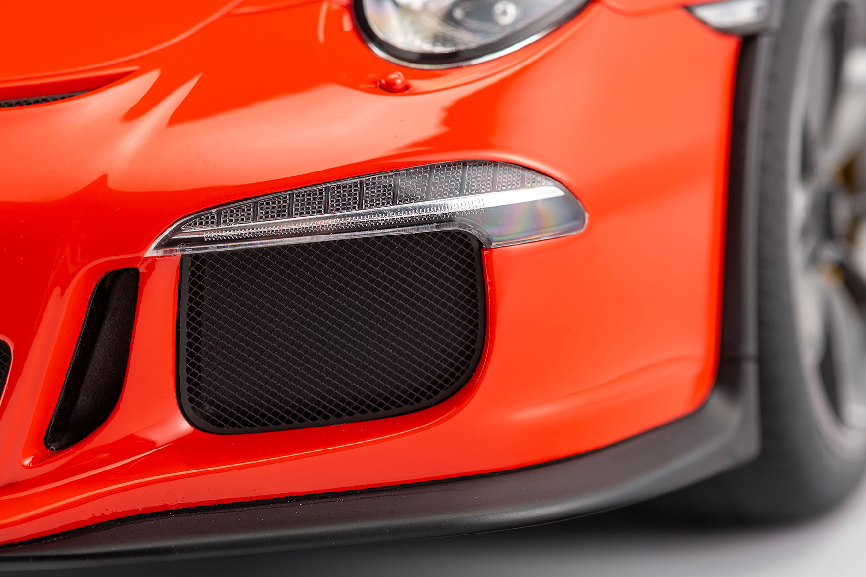 PORSCHE 911 (991.1) GT3RS - 2016 - LAVA ORANGE (191)