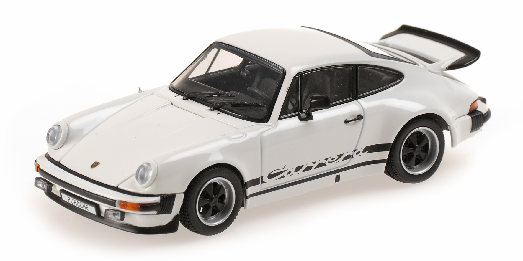 PORSCHE 911 CARRERA 2.7 - WHITE  (05521W)