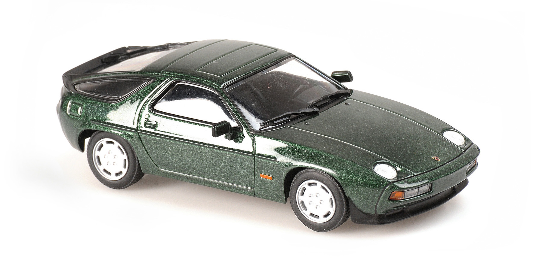 PORSCHE 928 S - 1979 - GREEN METALLIC