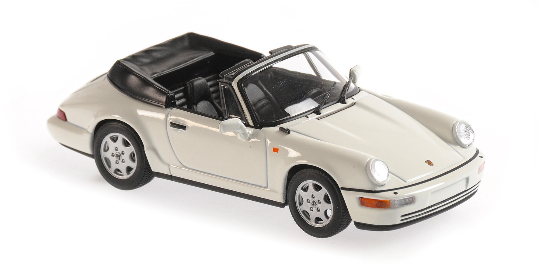 PORSCHE 911 CARRERA 2 CABRIOLET - 1990 - WHITE