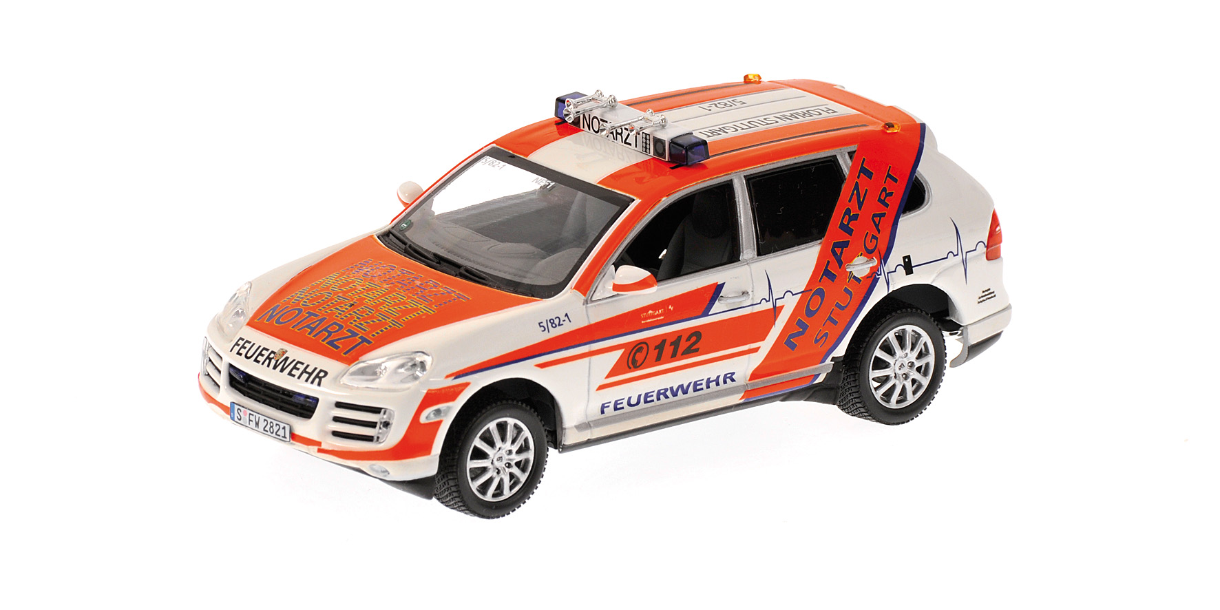 PORSCHE CAYENNE - 2006 - 'NOTARZT FEUERWEHR STUTTGART'